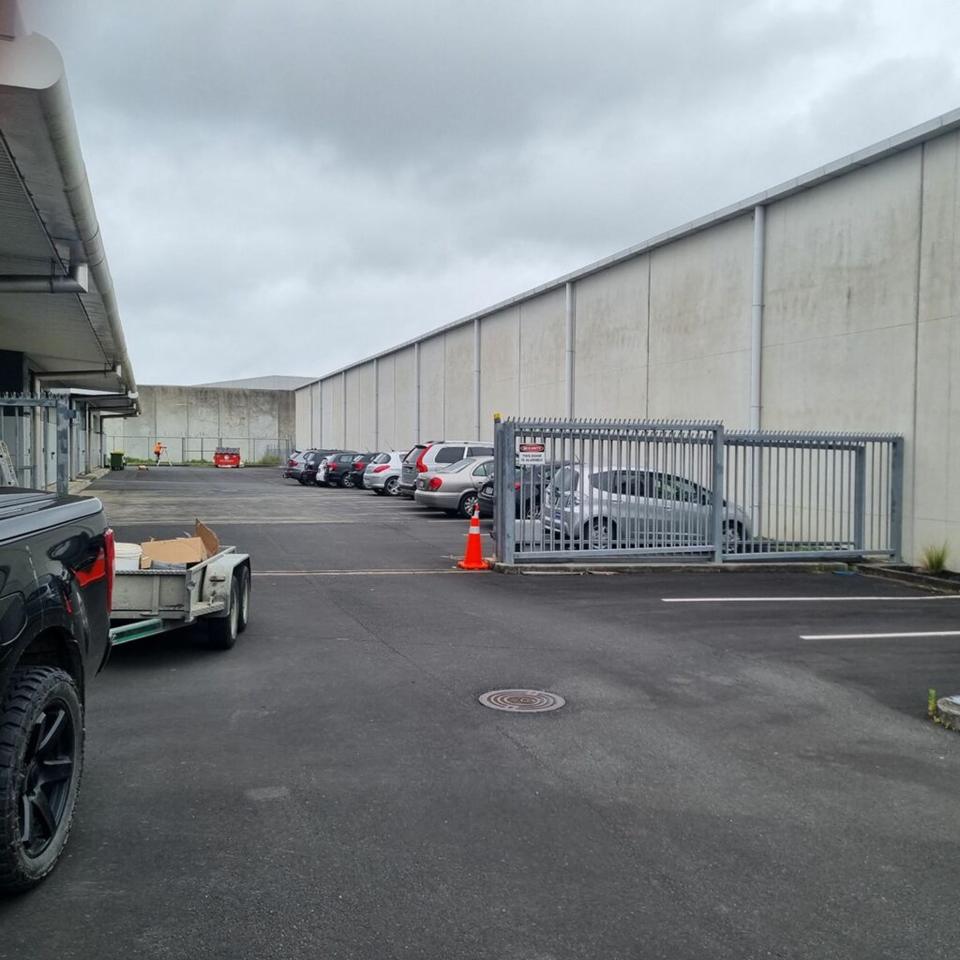 Commercial Fencing Solution